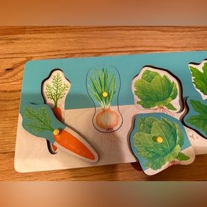 LOVEVERY Community Garden Vegetable Puzzle. 12-18 Months. Great Toy For Enrich